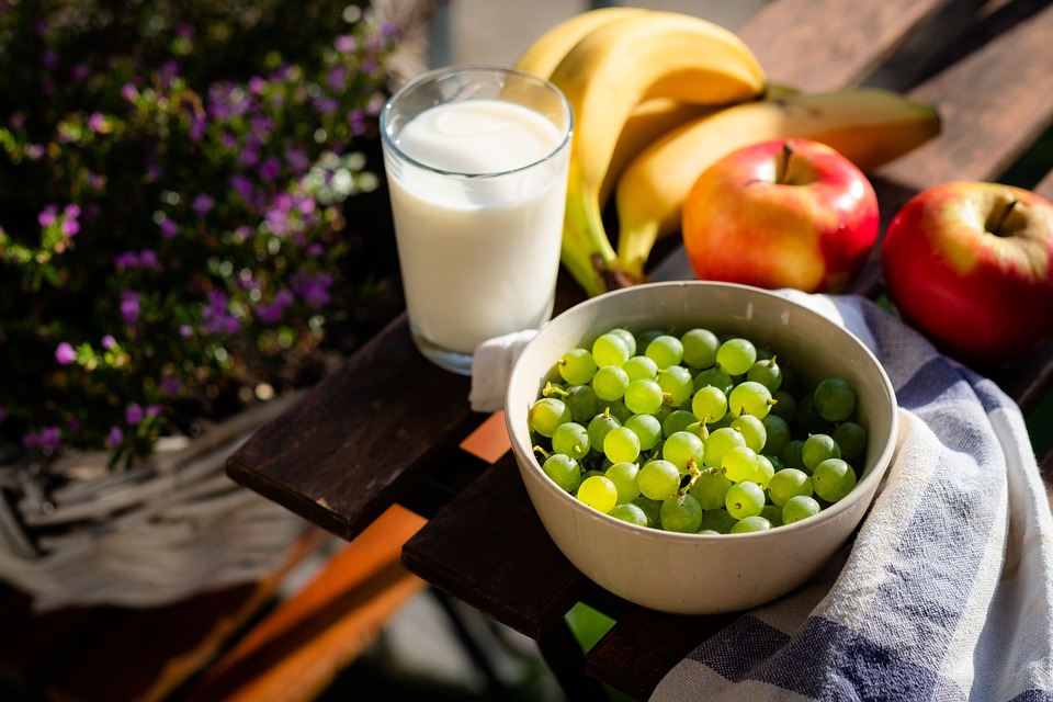 Ingredienti Fondamentali della Dieta Mediterranea: Un Viaggio tra Sapori e Salute